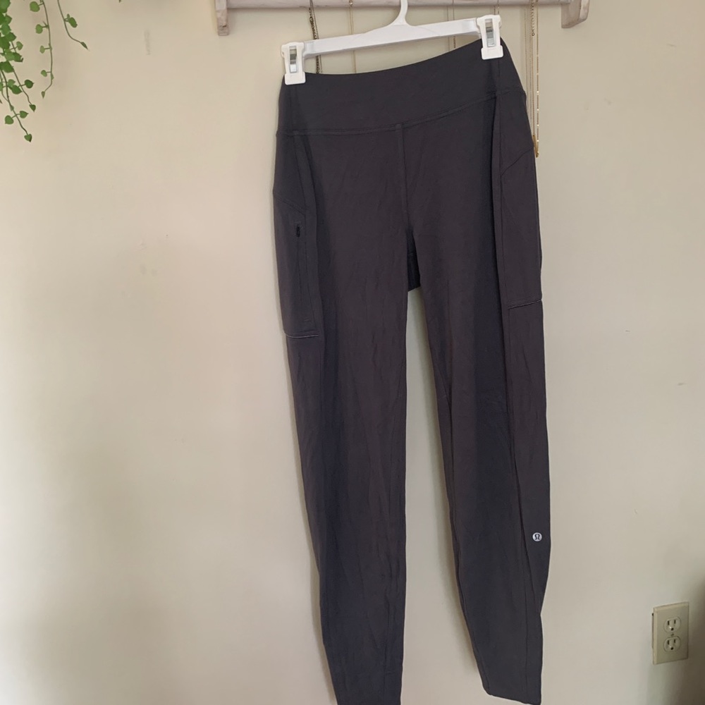 Lulu lemon joggers!